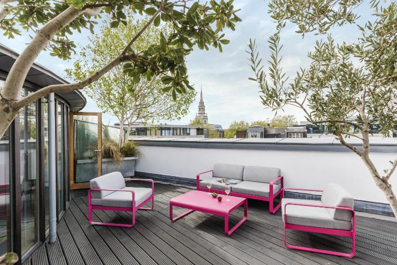 Rooftop Signature image 2