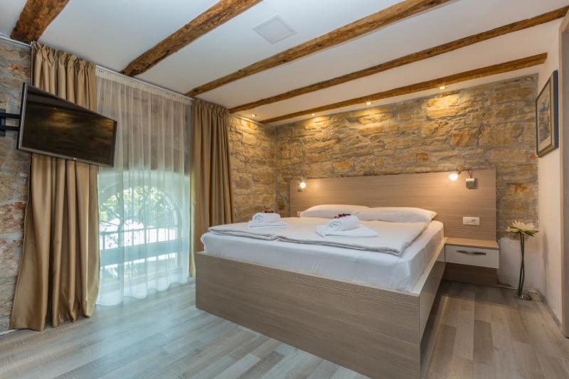 Superior Double Room image 4