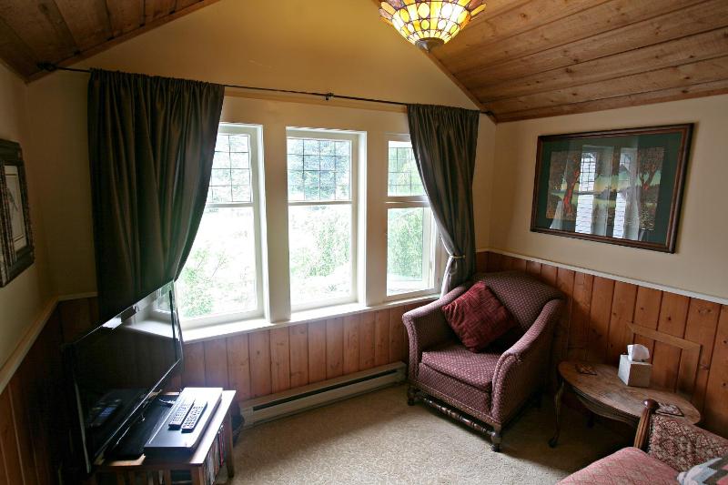 King Suite image 2