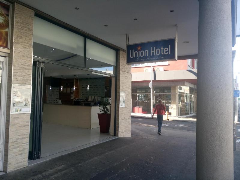 The Union Hotel - image 14