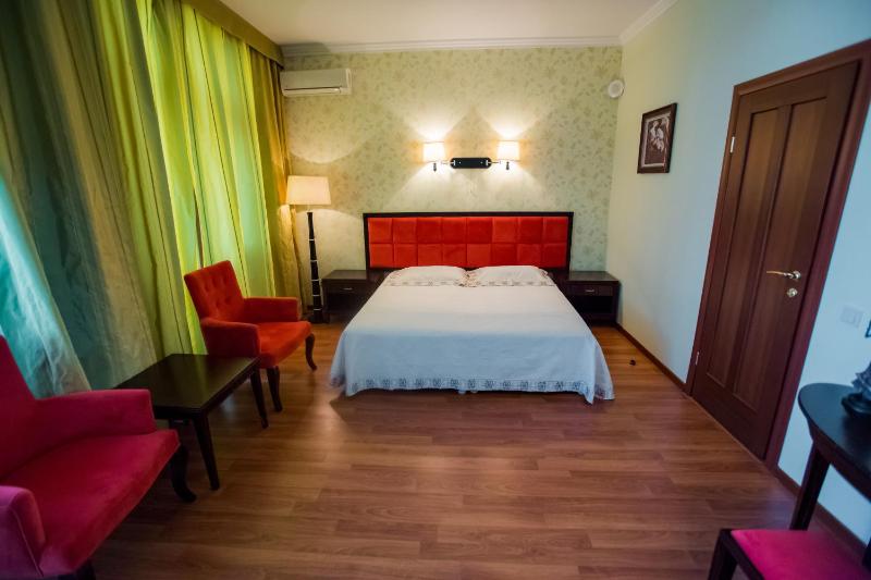 Suite with River View image 1