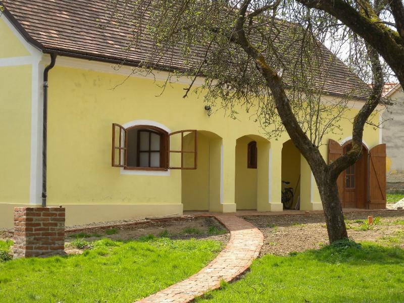 Two-Bedroom Townhouse image 1