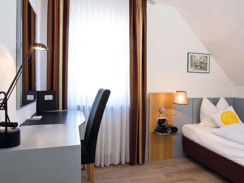 Single Room - Business image 3