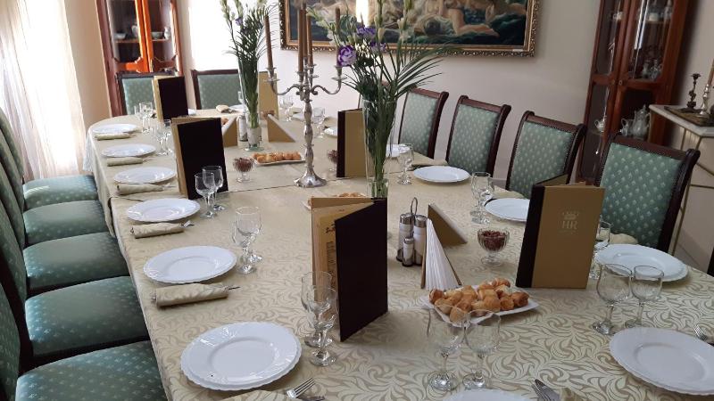 Hotel Royal Craiova - image 47