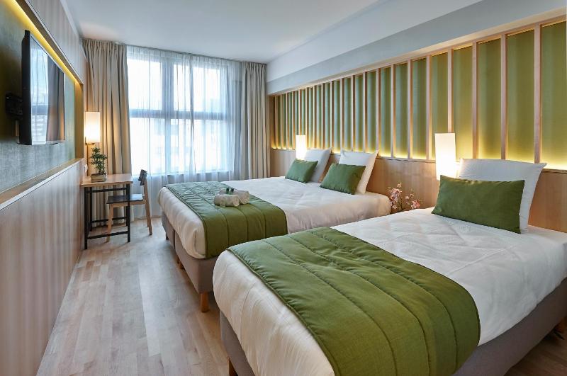 Executive Triple Room image 4