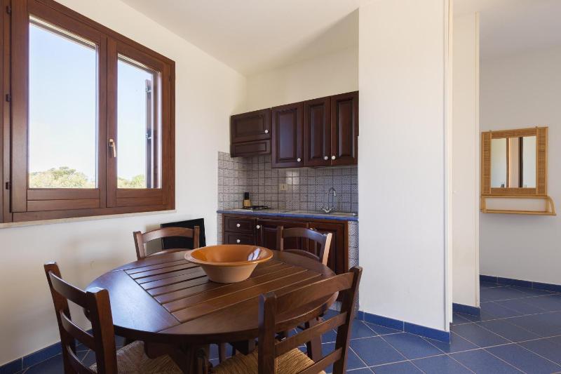 One-Bedroom House image 4