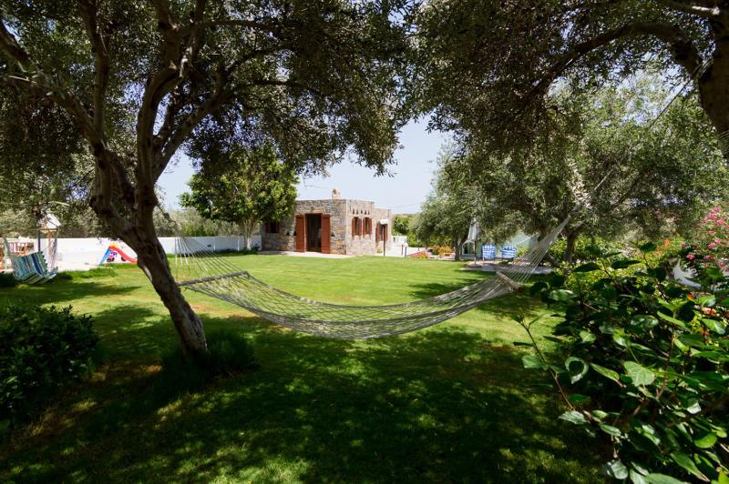 One-Bedroom House image 3