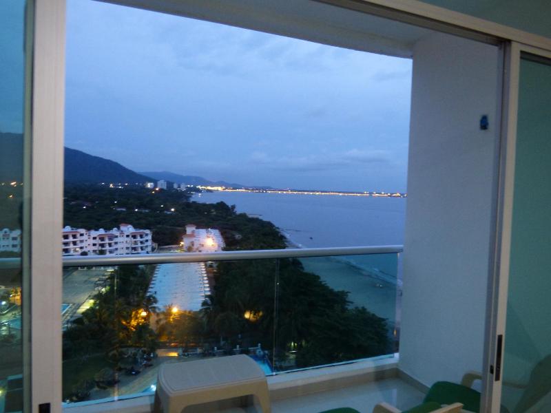 Costa Azul Suites 906 - image 5