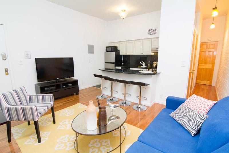 One-Bedroom Apartment image 3