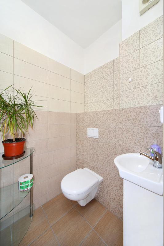 Three-Bedroom Apartment Economy - Annex image 4