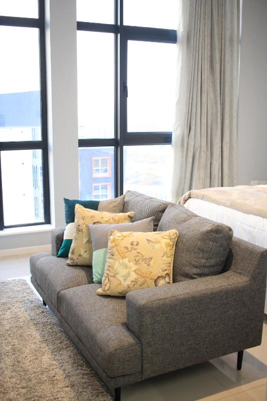 Tower Bliss Apartment - image 6