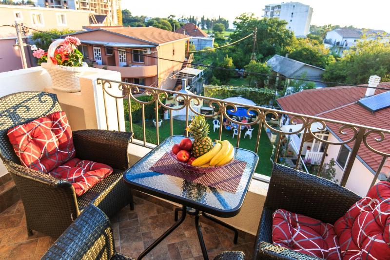 Studio with Terrace image 4