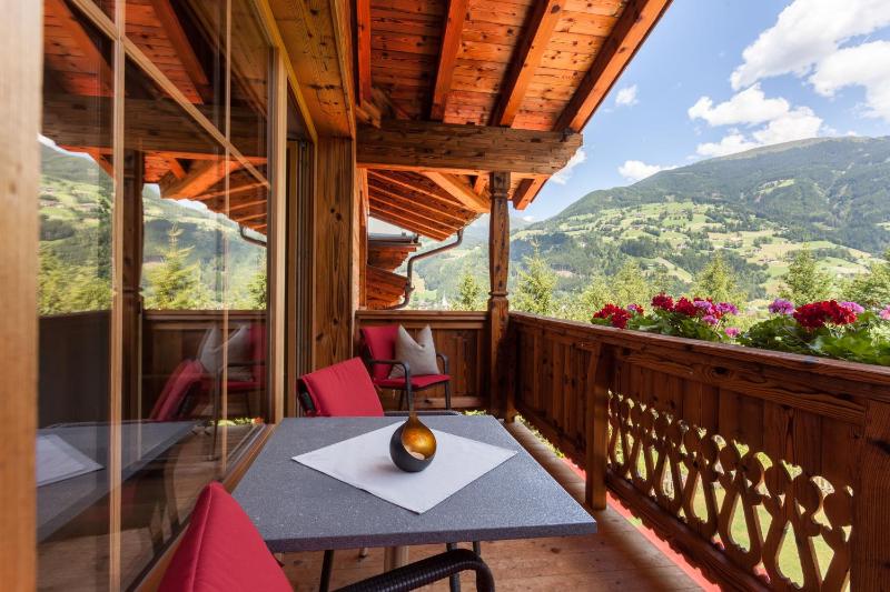 Premium Two-Bedroom Apartment with Balcony image 2