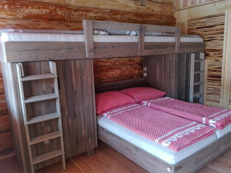 Quadruple Room image 1