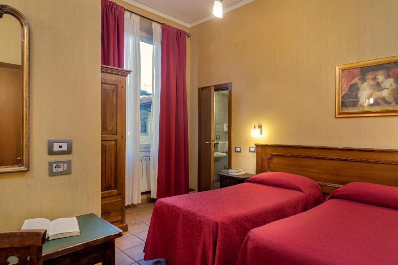 Triple Room image 1