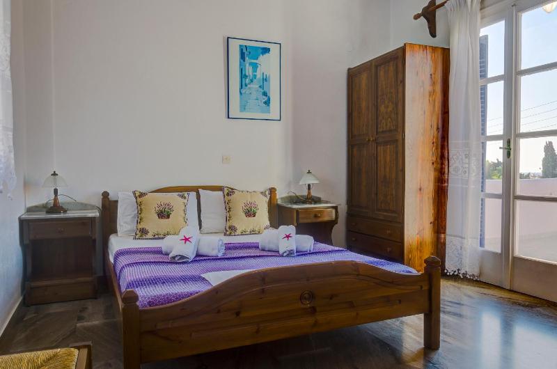Angeliki's Studios Paros - image 4