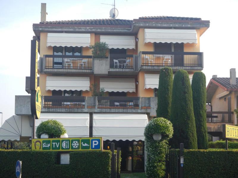 Hotel Derby - image 26