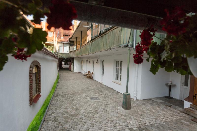 Baroc Deluxe House- Apartment & Room Sibiu Old Town - image 25