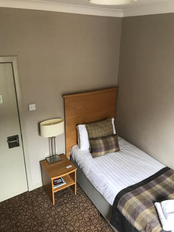 Single Room image 2