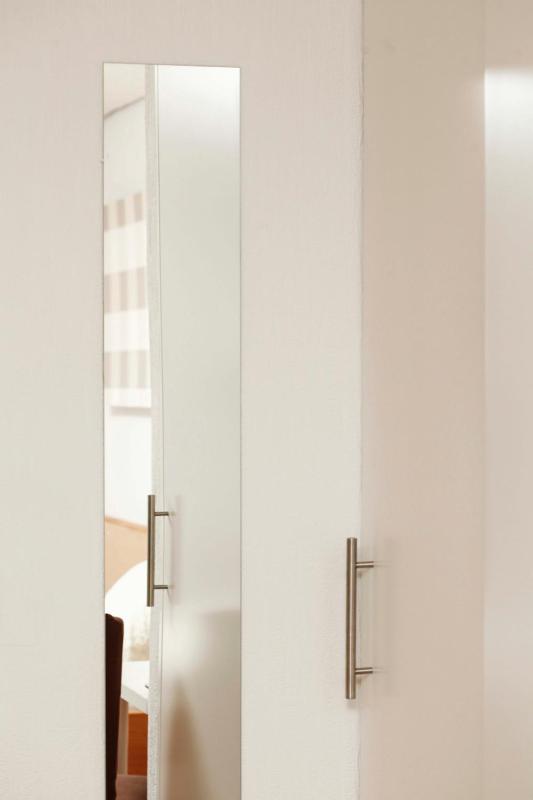 Double Room with Courtyard View image 3