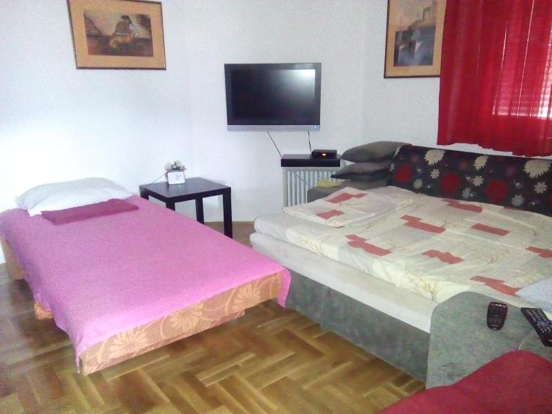 Family Apartment with Balcony and Sea View image 4