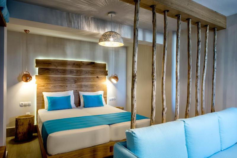 Senses Blue Boutique hotel - image 3