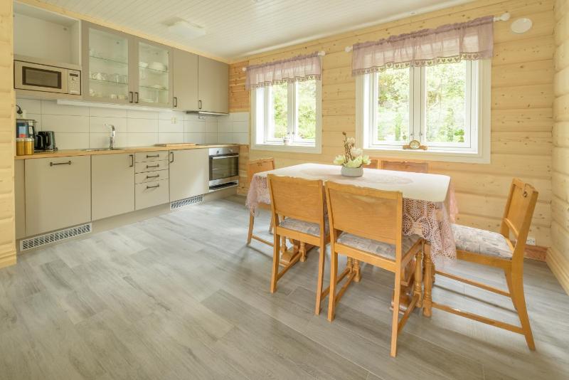 Three-Bedroom Apartment image 3