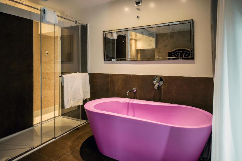 Exclusive Junior Suite image 2