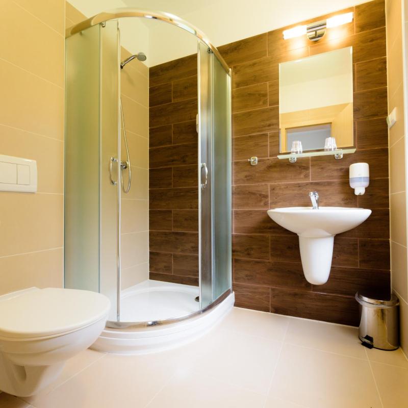 Standard Twin Room image 2