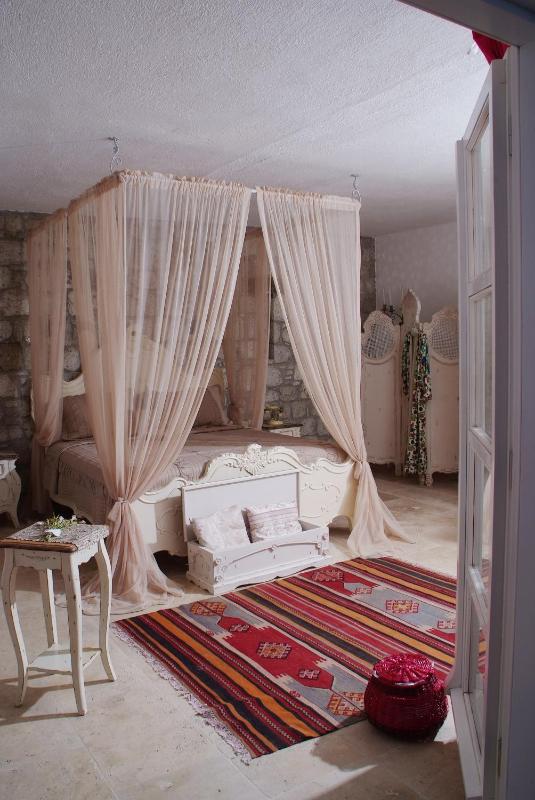 Superior Suite image 3
