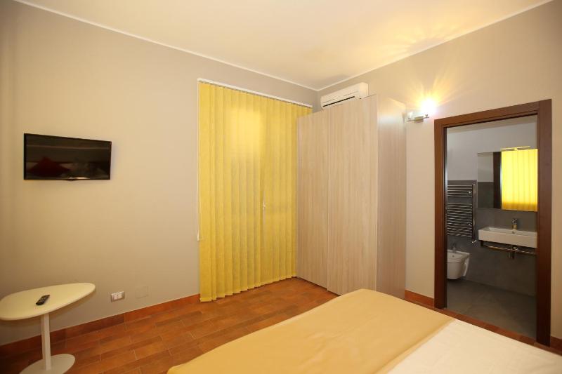 Charme Rooms - image 3