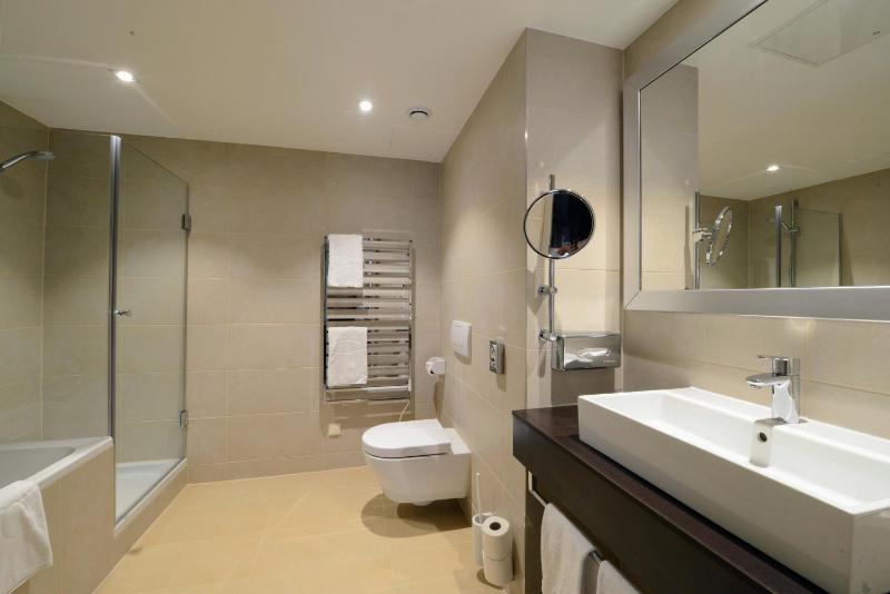 Prestige Suite image 3