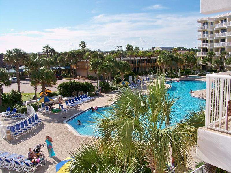 Destin West Sandpiper Bld 501 Bay side Condo - image 7