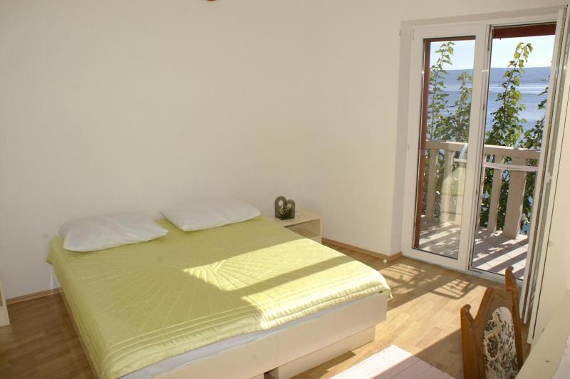 Two-Bedroom Apartment with Terrace and Sea View image 2