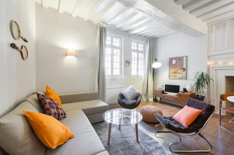 Apartment image 4