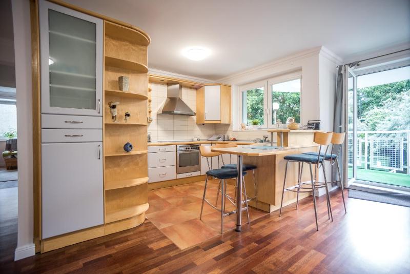 Family Apartment Victus with Parking in Sopot by Noclegi Renters - image 2