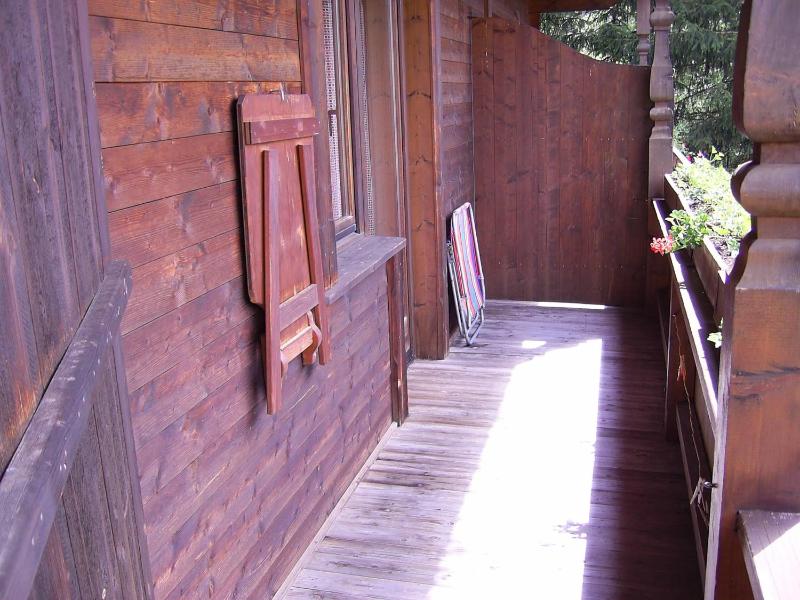 Double Room with Balcony image 2