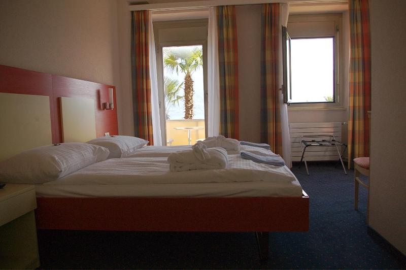 Comfort Double Room image 3