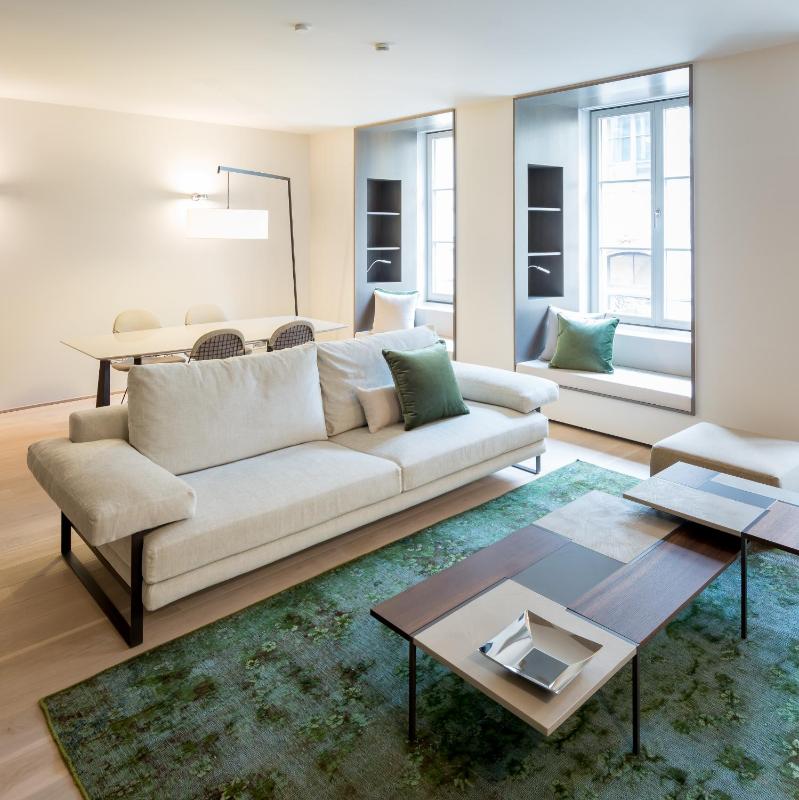 One-Bedroom Apartment image 3