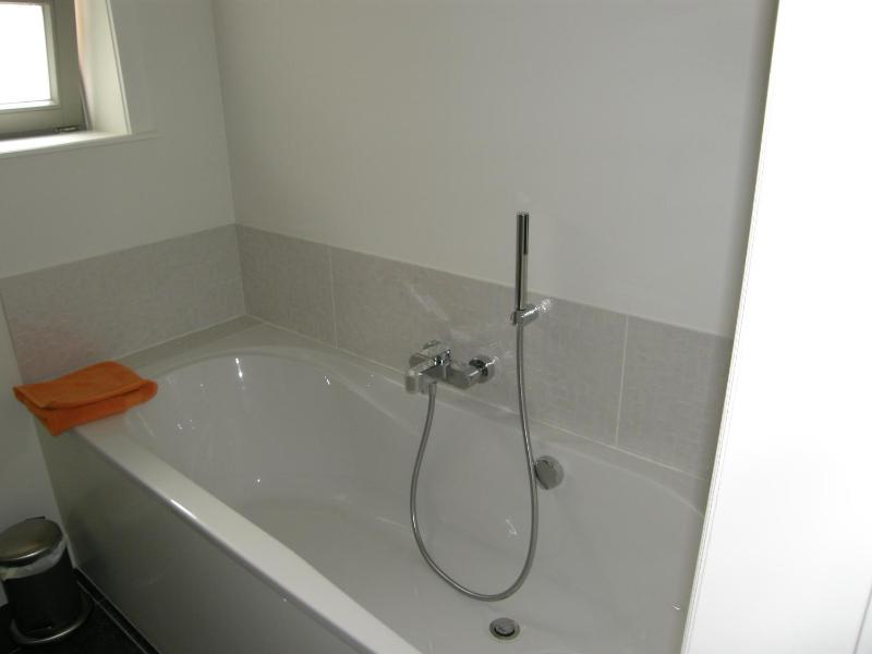 Two-Bedroom House image 4