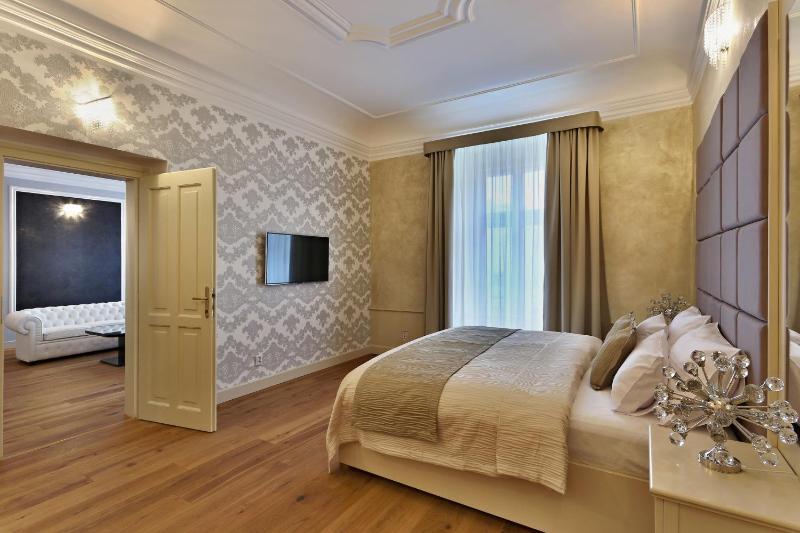Apartment with Big Sauna and Shower image 2