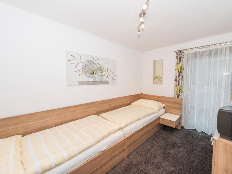 Two-Bedroom Apartment with Balcony image 4