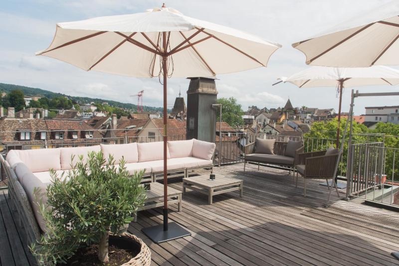 Le Bijou LQ80 Penthouse with Terrace - image 2