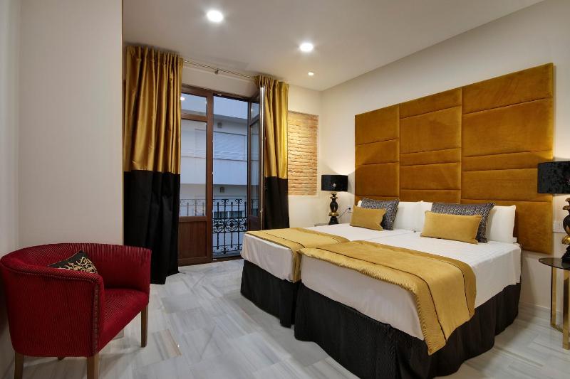 One-Bedroom Apartment image 4
