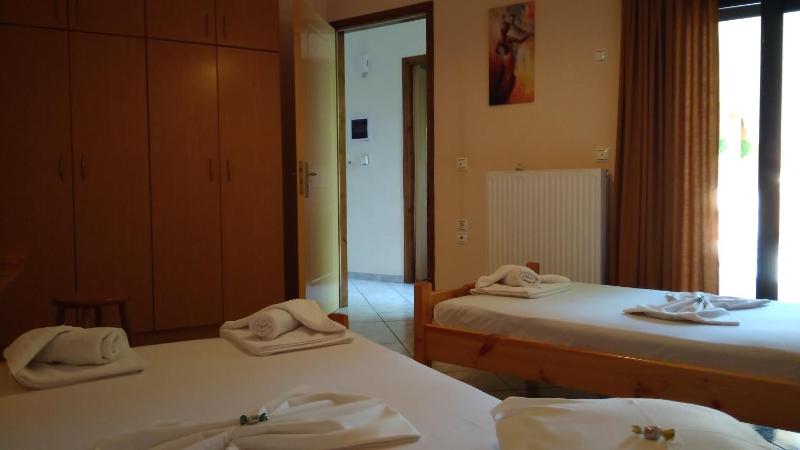 Apartment with Sea View image 3