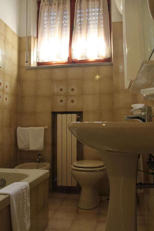 Triple Room image 2