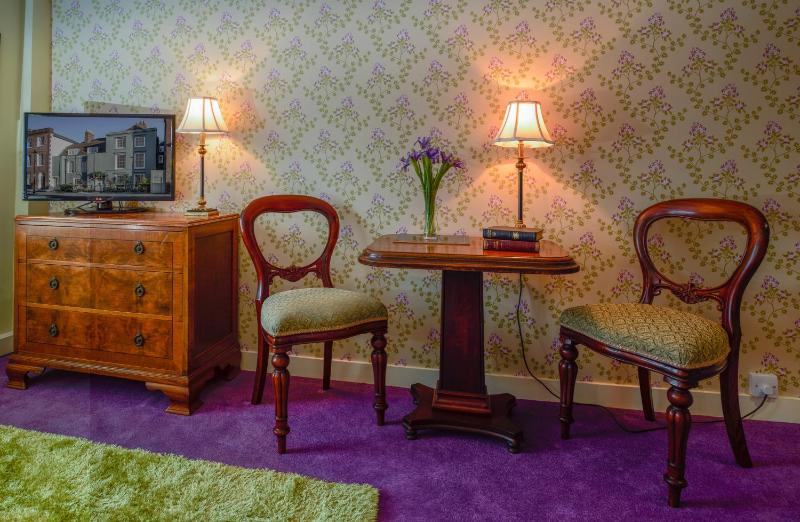 Superior Double Room image 2