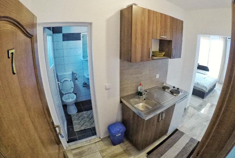 Apartment image 2