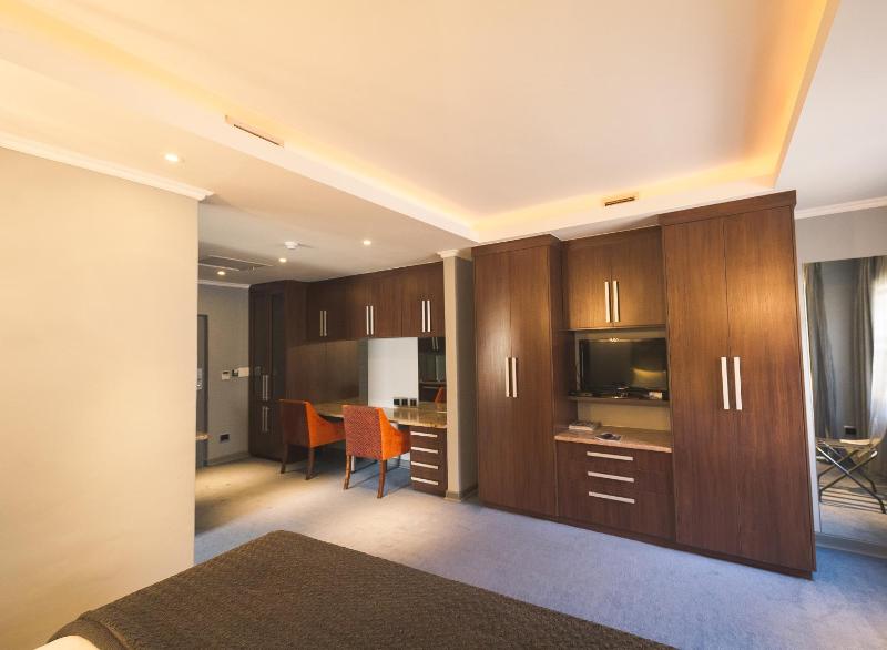 Blue Diamond Boutique Hotel - image 12
