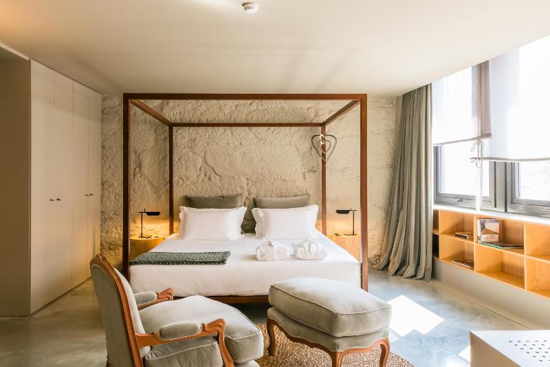 Armazém Luxury Housing- Architectural & Design Hotel - image 11
